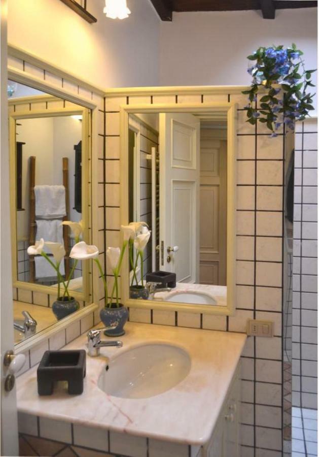 Casa Vacanze Ayroldi Lecce Bagian luar foto